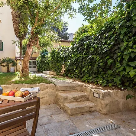 Appartement Garden Charming Niche